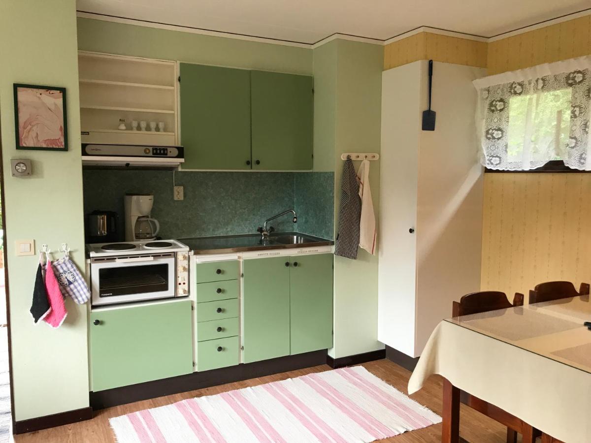 Stenhaella Bed&Breakfast Holmsjö Екстериор снимка