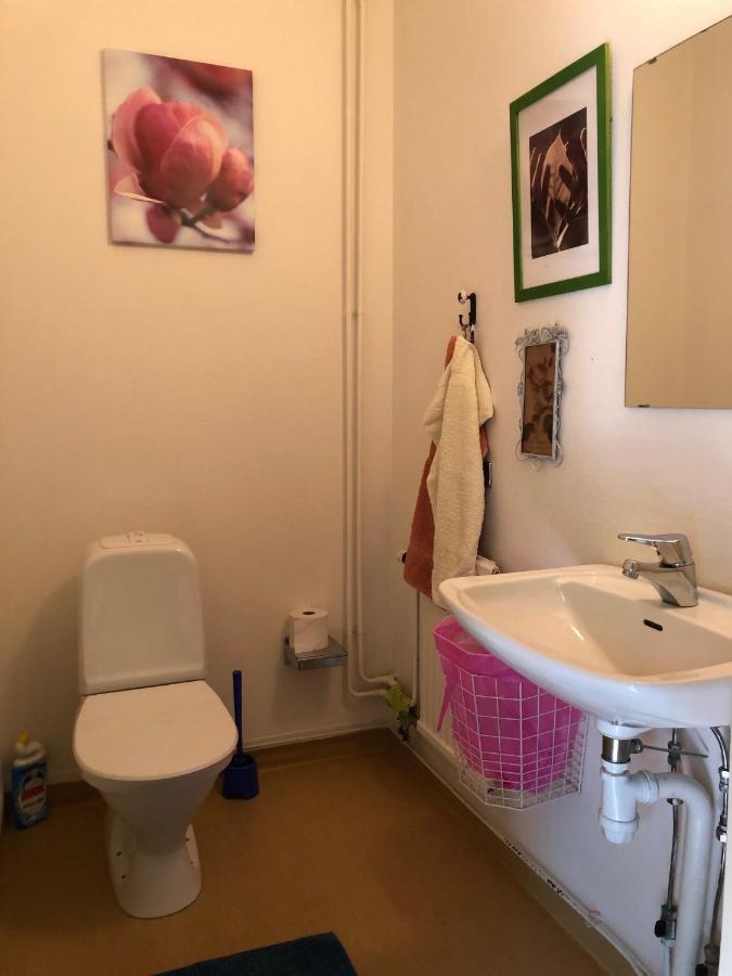 Stenhaella Bed&Breakfast Holmsjö Екстериор снимка